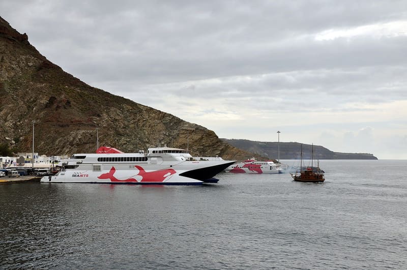 Athinios Ferry Port, Thira