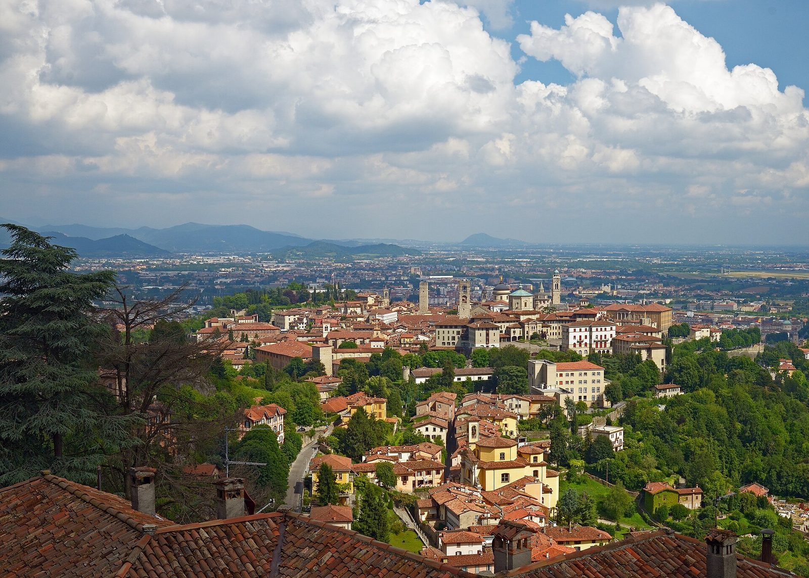 Bergamo, Milan
