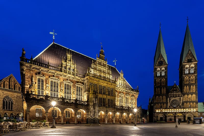Bremen, Hamburg