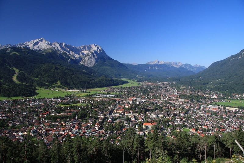 Garmisch-Partenkirchen, Munich