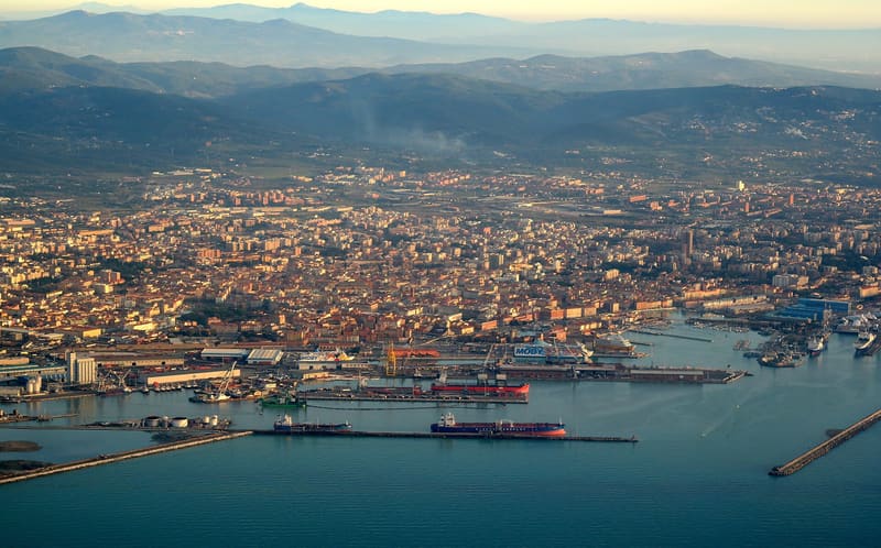 Livorno, Pisa