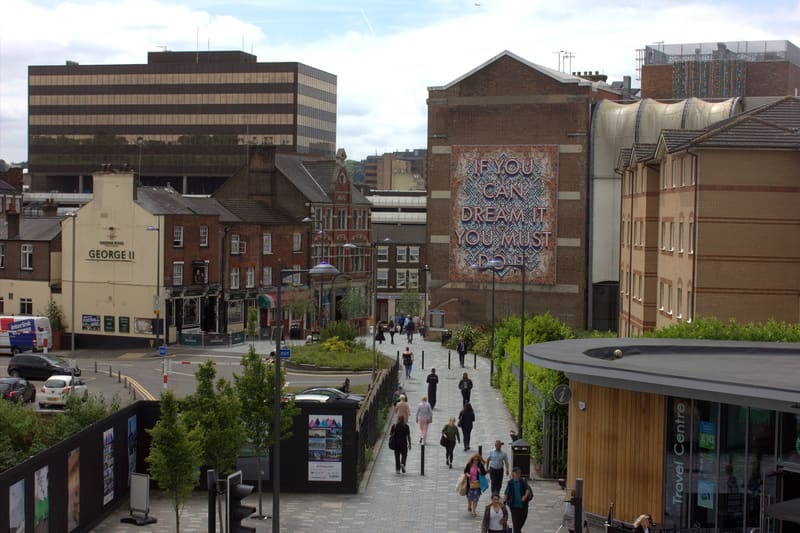 Luton Town Centre (Station Interchange), London