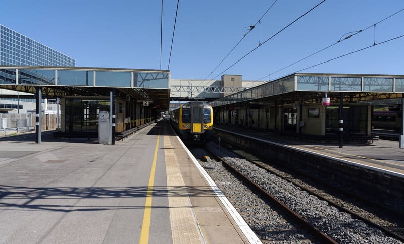 Milton Keynes (Central), London