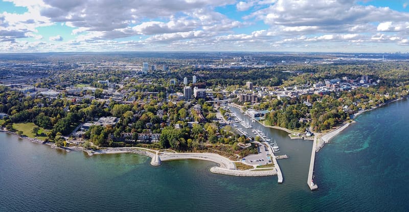 Oakville, Toronto