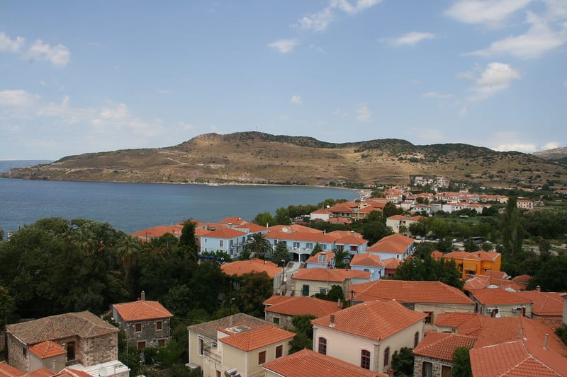 Petra, Mytilene