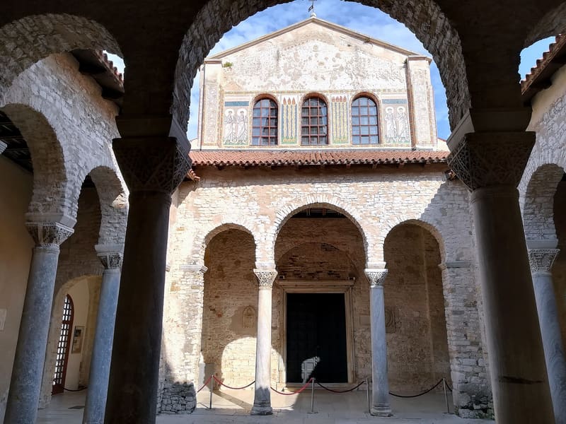 Poreč, Pula