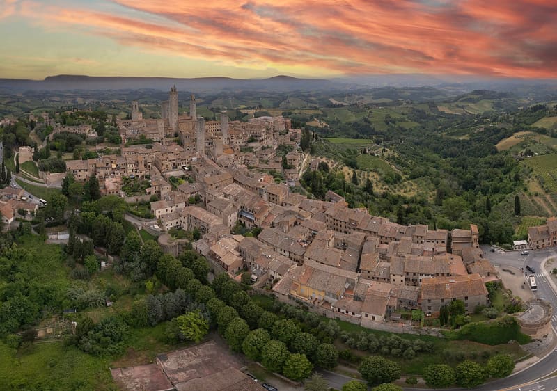 San Gimignano, Pisa
