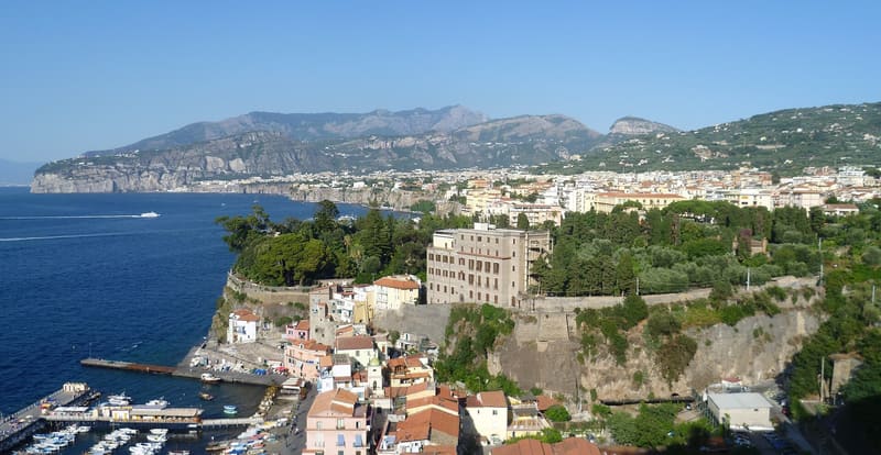 Sorrento, Naples