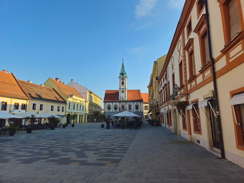 Varaždin, Zagreb